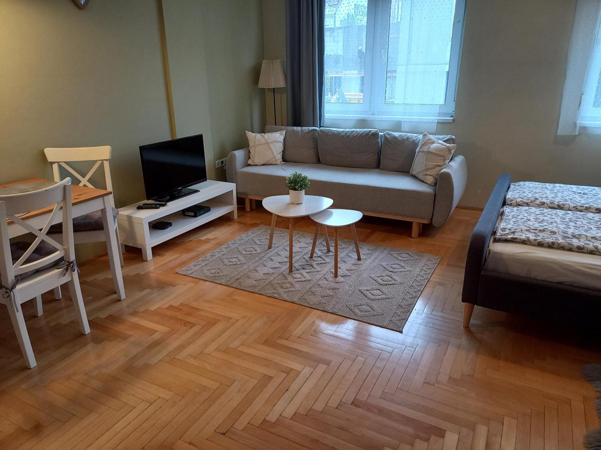 Innercity Apartments Budapeste Exterior foto